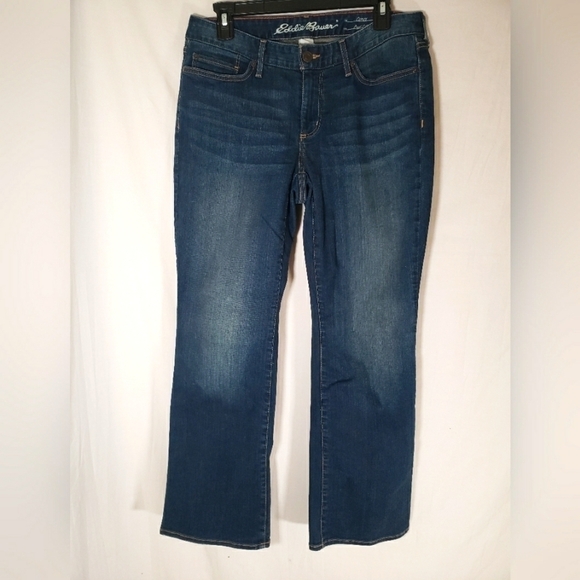 Eddie Bauer Curvy Boot Cut  Medium Washed Jeans Sz 8P - Picture 1 of 12
